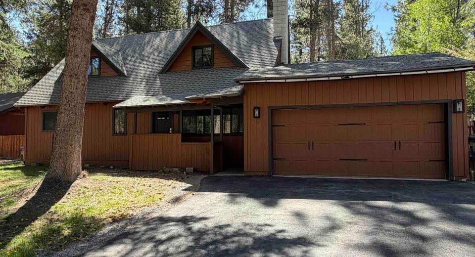 3406 Warr Road, South Lake Tahoe, CA 96150 Photo