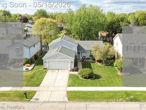 42088 Greenwood Drive, CANTON, MI 48187