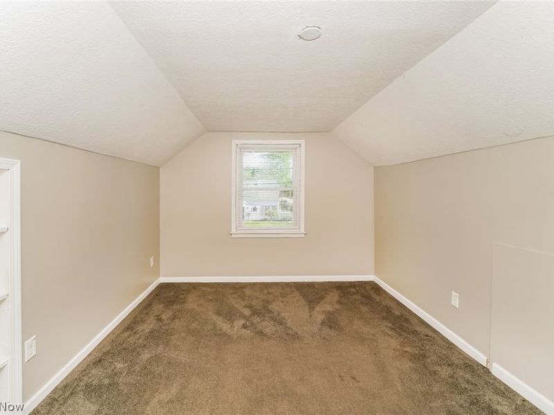 2910 Elmwood Street, Cuyahoga Falls, OH 44221 Photo 14