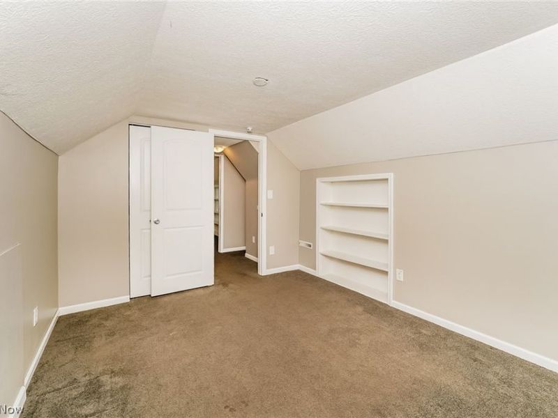 2910 Elmwood Street, Cuyahoga Falls, OH 44221 Photo 15