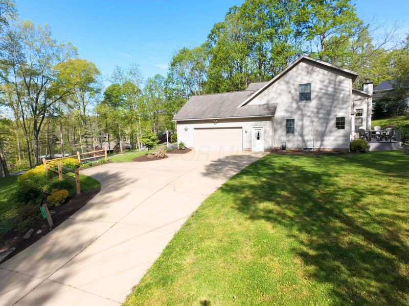 7714 Lucerne Drive, Millersburg, OH 44654 Photo 4