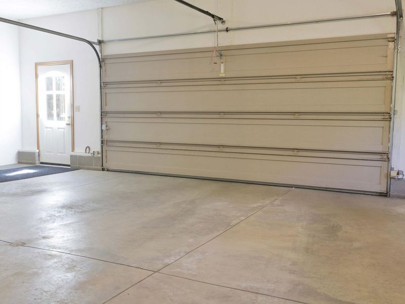 7714 Lucerne Drive, Millersburg, OH 44654 Photo 8