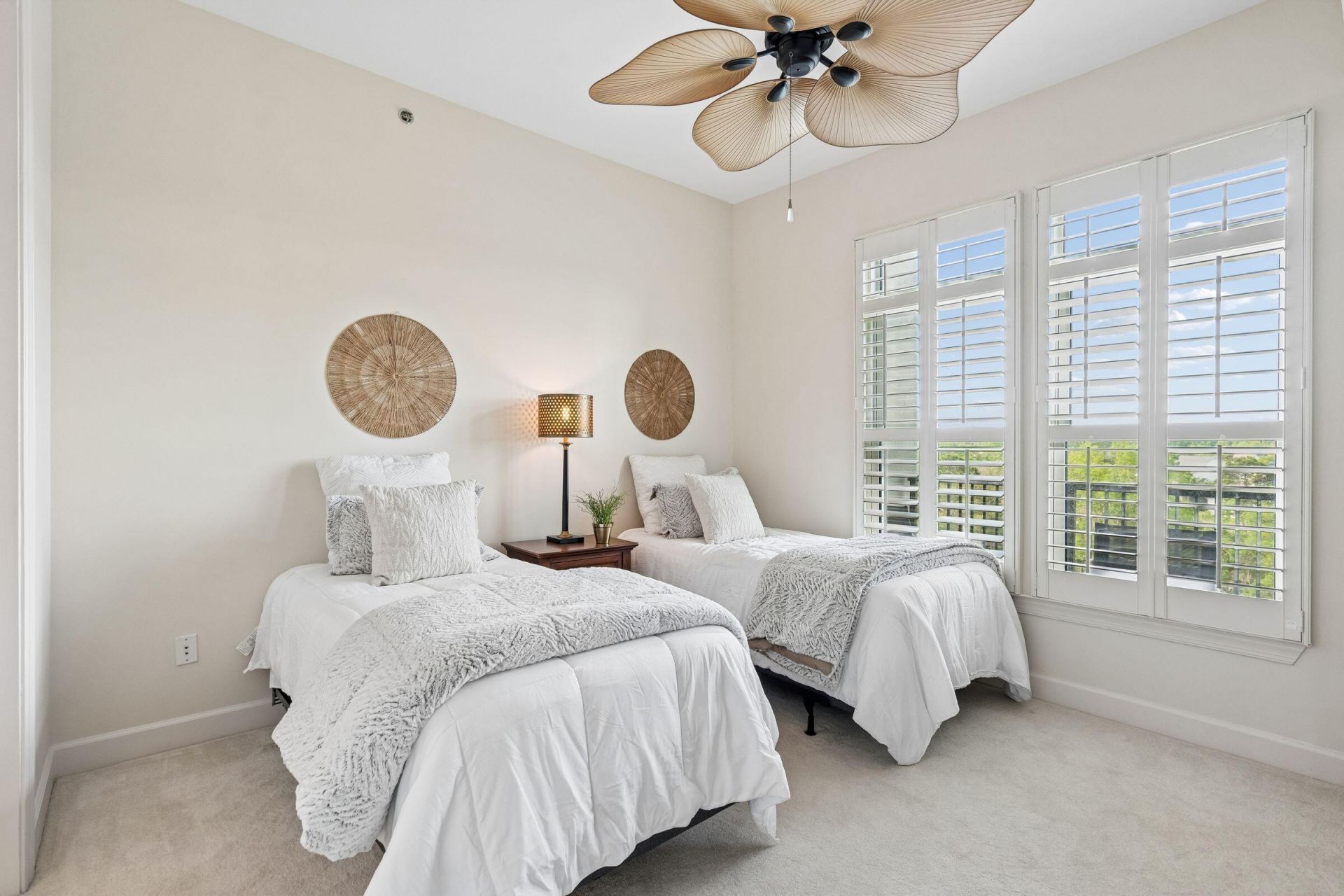 135 Pier View Street Photo 18