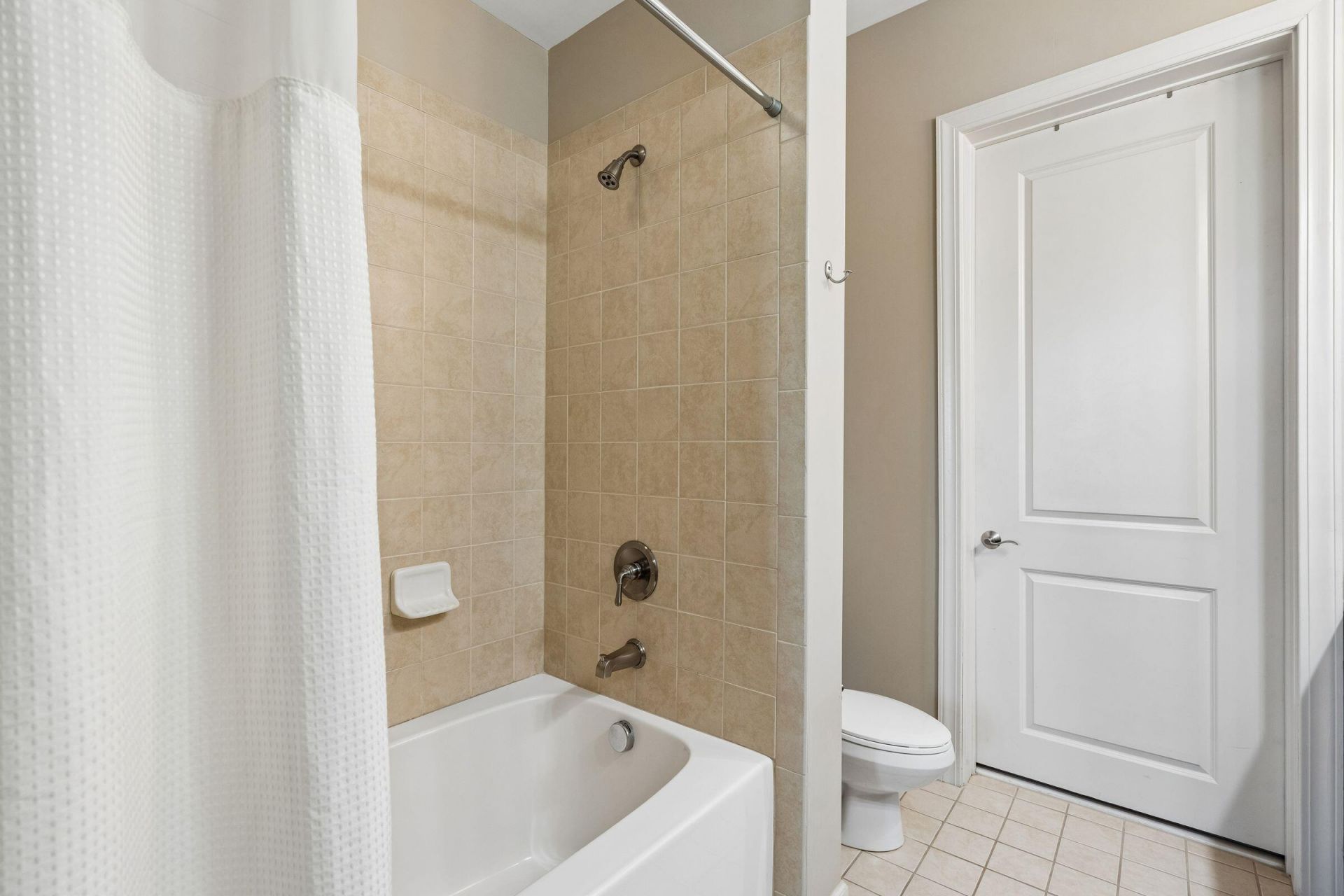 135 Pier View Street Photo 19