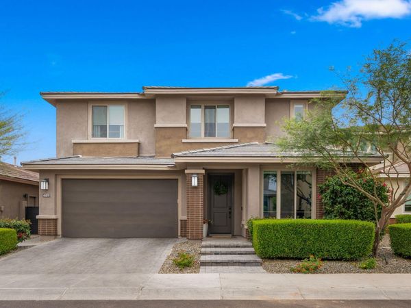 5946 E ABRAHAM Lane, Phoenix, AZ 85054