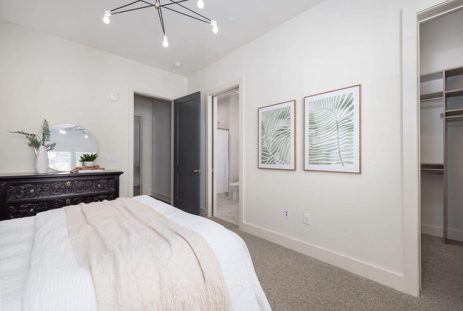 301 Longshore Street Photo 36