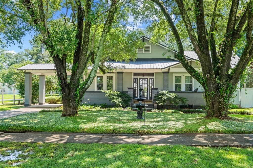 214 N BAY Street, Amite, LA 70422