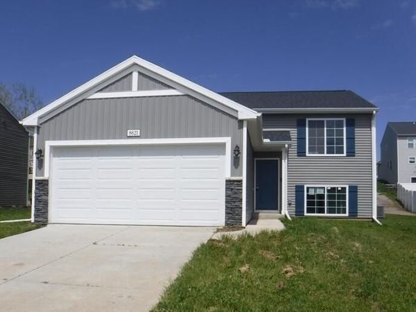 8621 E Sturtevant Avenue, Richland, MI 49083