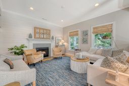 45 Fenwick Drive photo 4