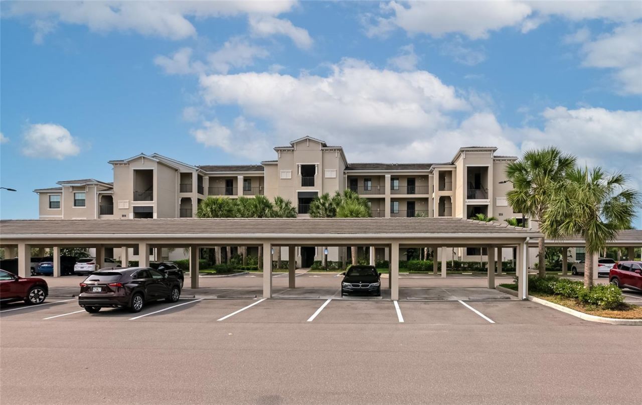 18114 Gawthrop Drive , Unit 107, Lakewood Ranch, FL 34211 Photo