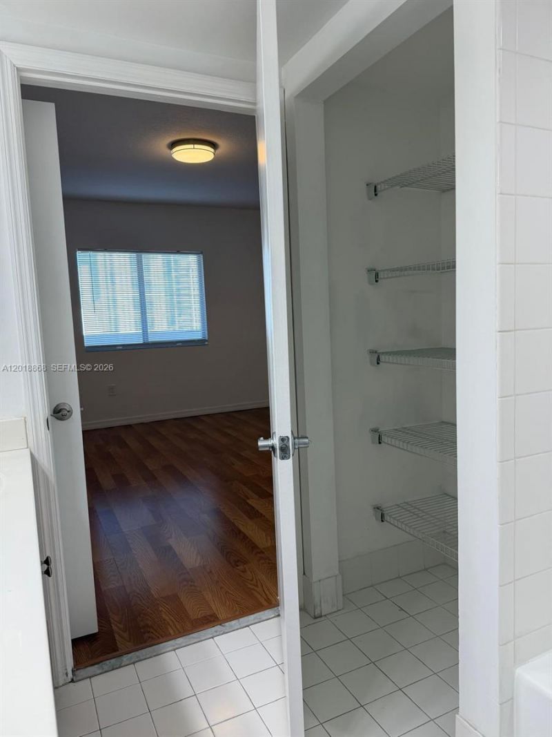 36 NW 6th Ave, Unit 1108, Miami, FL 33128 Photo
