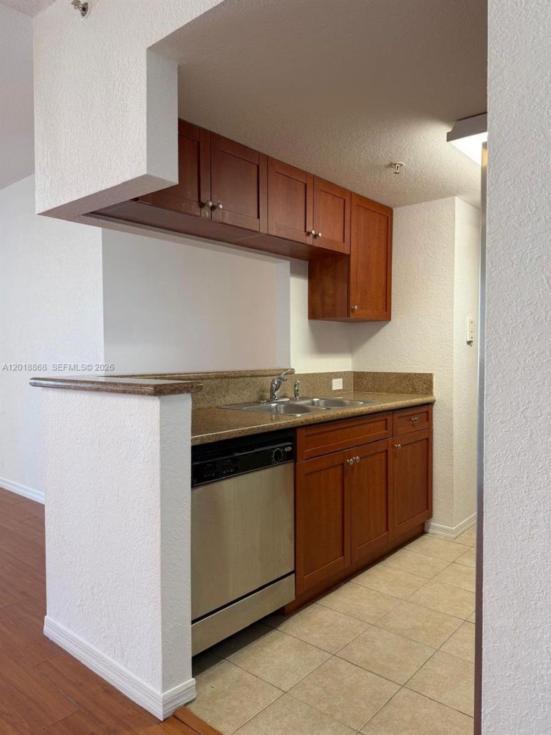 36 NW 6th Ave, Unit 1108, Miami, FL 33128 Photo