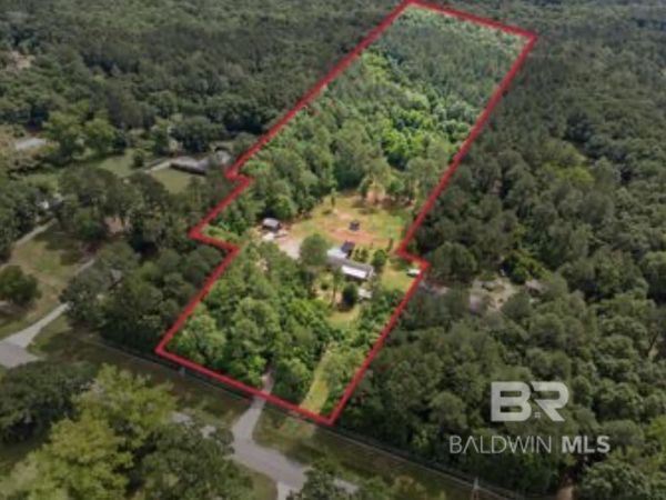 24928 County Road 71, Robertsdale, AL 36567