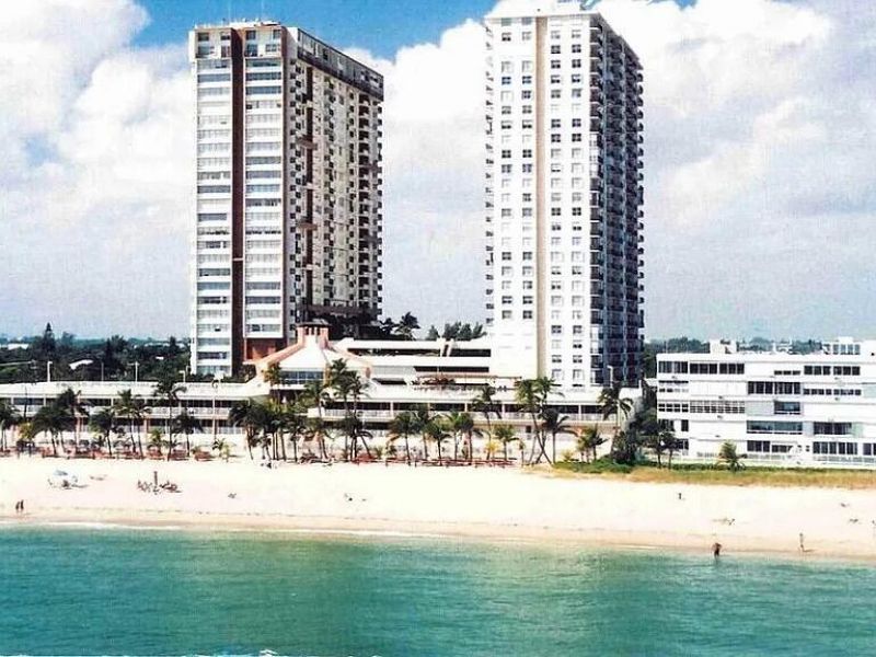 101 Briny Avenue, Unit 401, Pompano Beach, FL 33062 Photo