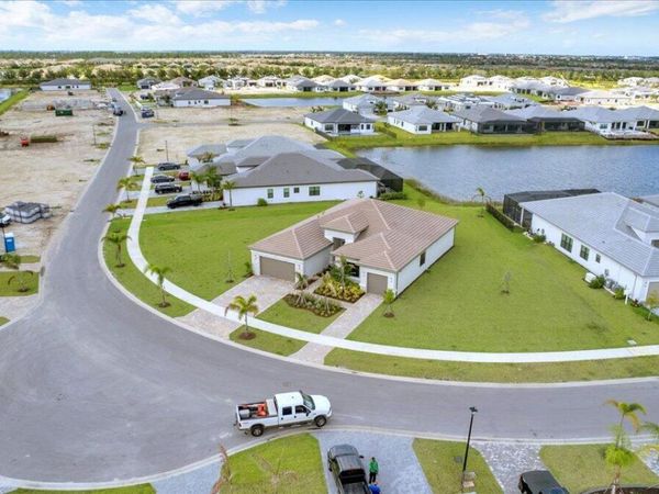 12227 SW Twin Springs Drive, Port St. Lucie, FL 34987