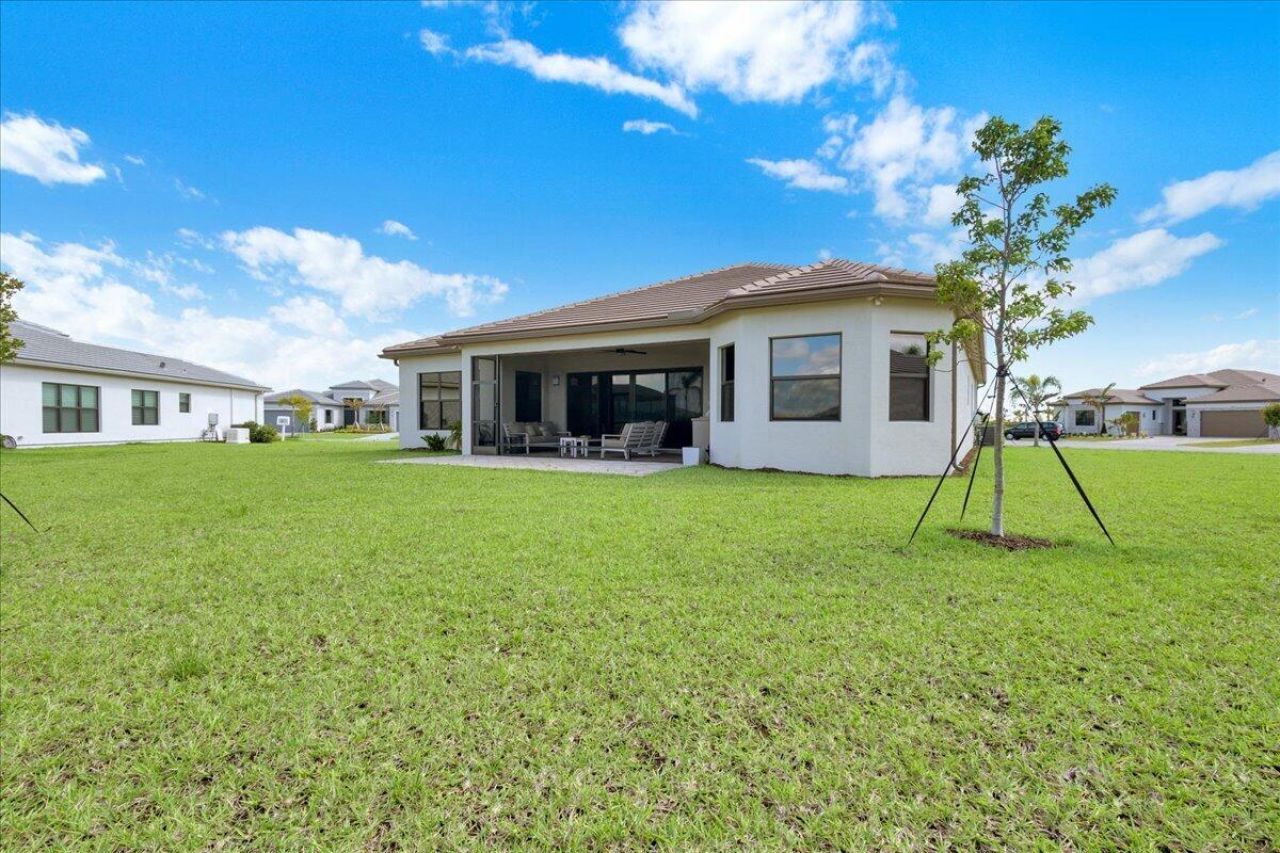 12227 SW Twin Springs Drive, Port Saint Lucie, FL 34987 Photo