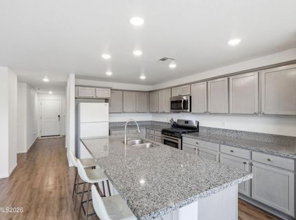 2278 Evelynn Street, Fernley, NV 89408 Photo