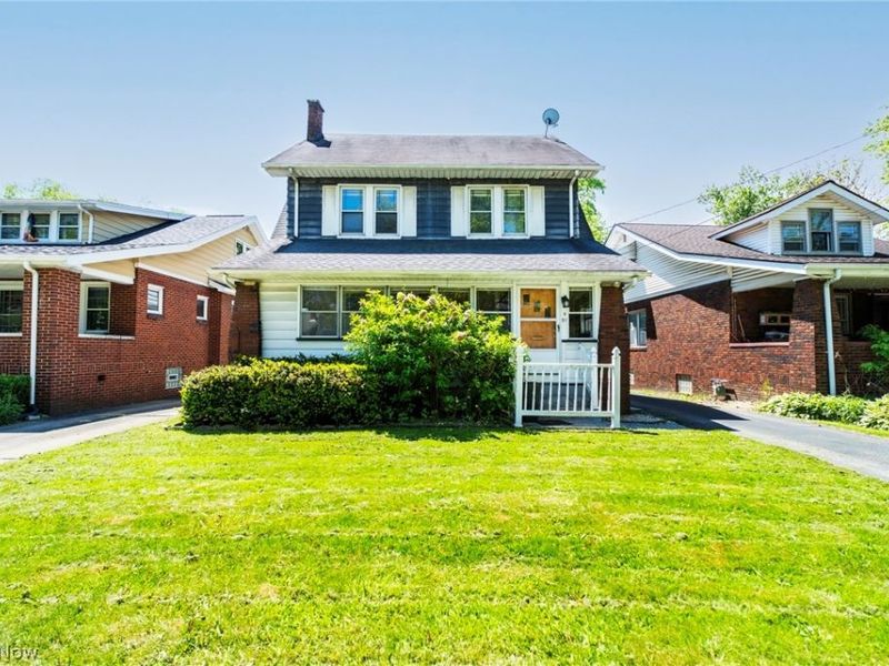 51 Indianola Road, Youngstown, OH 44512 Photo 1