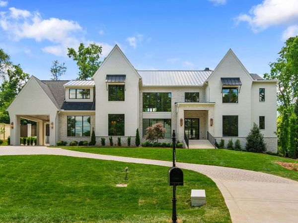 1135 Duncanwood Dr , Nashville, TN 37204