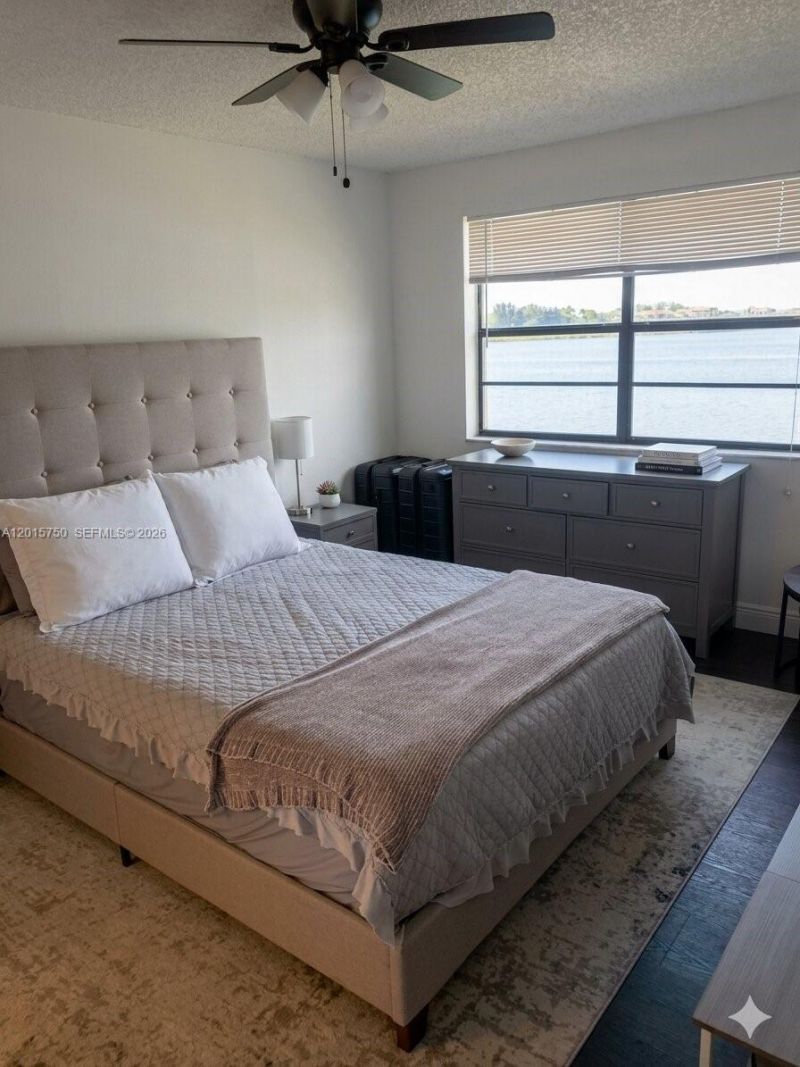 341 Ives Dairy Rd , Unit 341-06, Miami, FL 33179 Photo