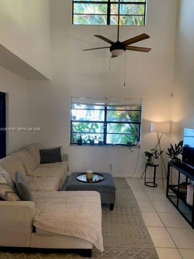 341 Ives Dairy Rd , Unit 341-06, Miami, FL 33179 Photo