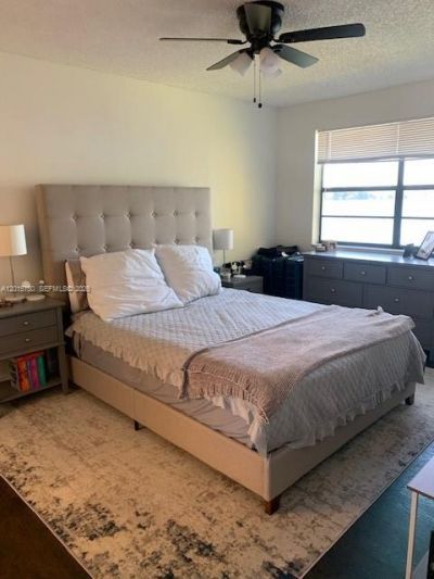341 Ives Dairy Rd , Unit 341-06, Miami, FL 33179 Photo