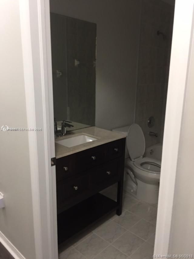 16614 NW 72nd Pl , Miami Lakes, FL 33014 Photo
