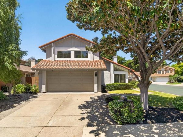 11776 Shadow Dr, Dublin, CA 94568