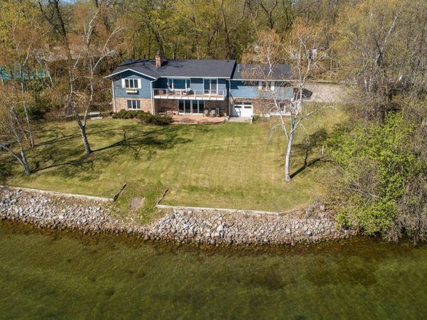 2303 S Le Homme Dieu Drive NE, Alexandria, MN 56308