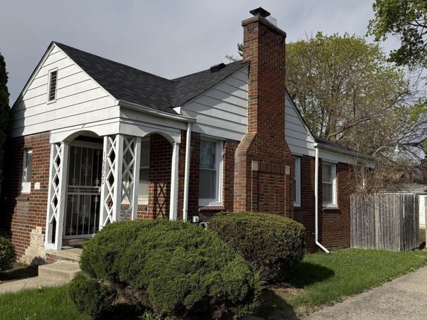 16800 Asbury Park, Detroit, MI 48235