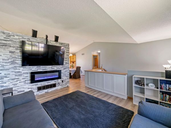 702 4th Avenue SW, Isanti, MN 55040