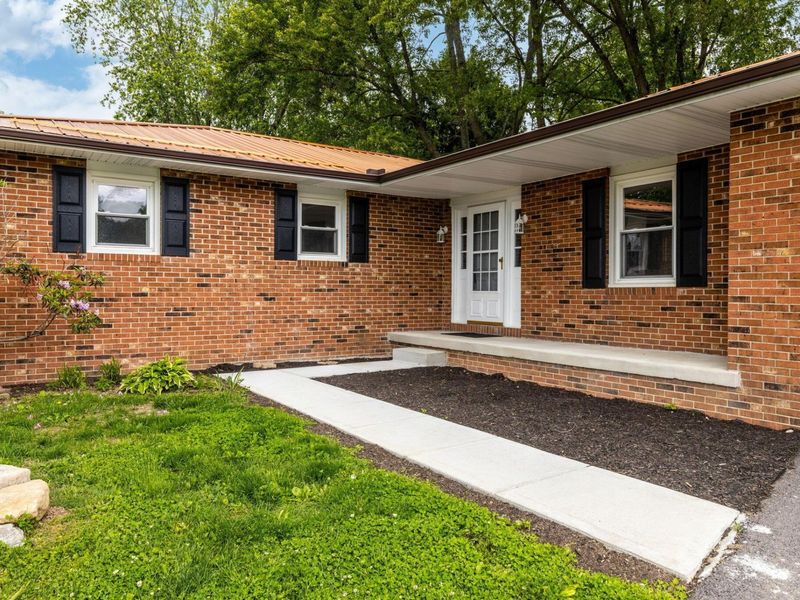 4019 Mink Street SW, Pataskala, OH 43062 Photo 3