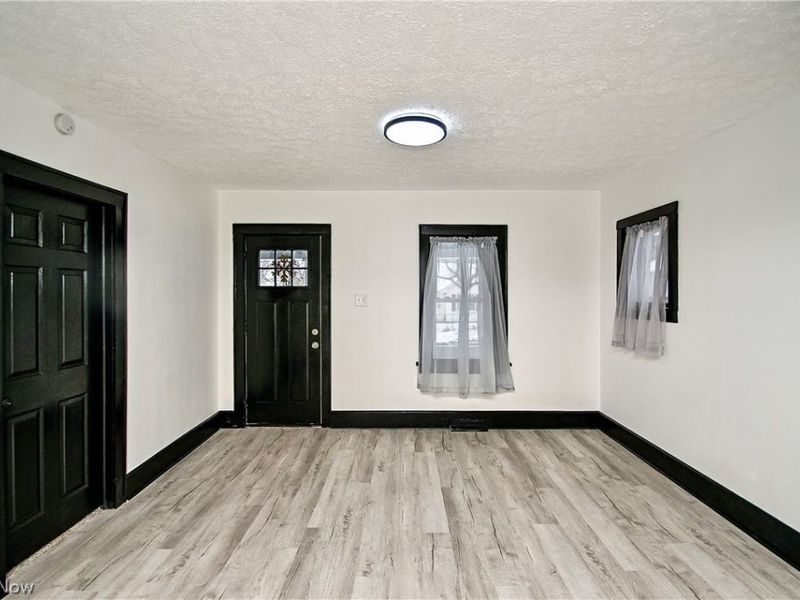 1228 Arnold Avenue, Akron, OH 44305 Photo 8