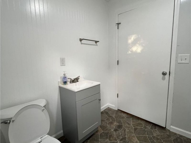 1105 Dutch Ridge Road, OH 45735 Photo 16
