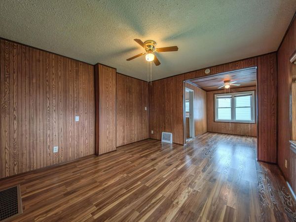 607 Charles Avenue, Saint Paul, MN 55103