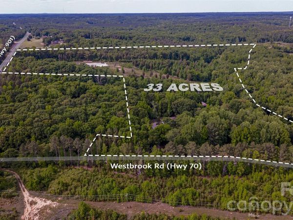 1739 Westbrook Road, Edgemoor, SC 29712