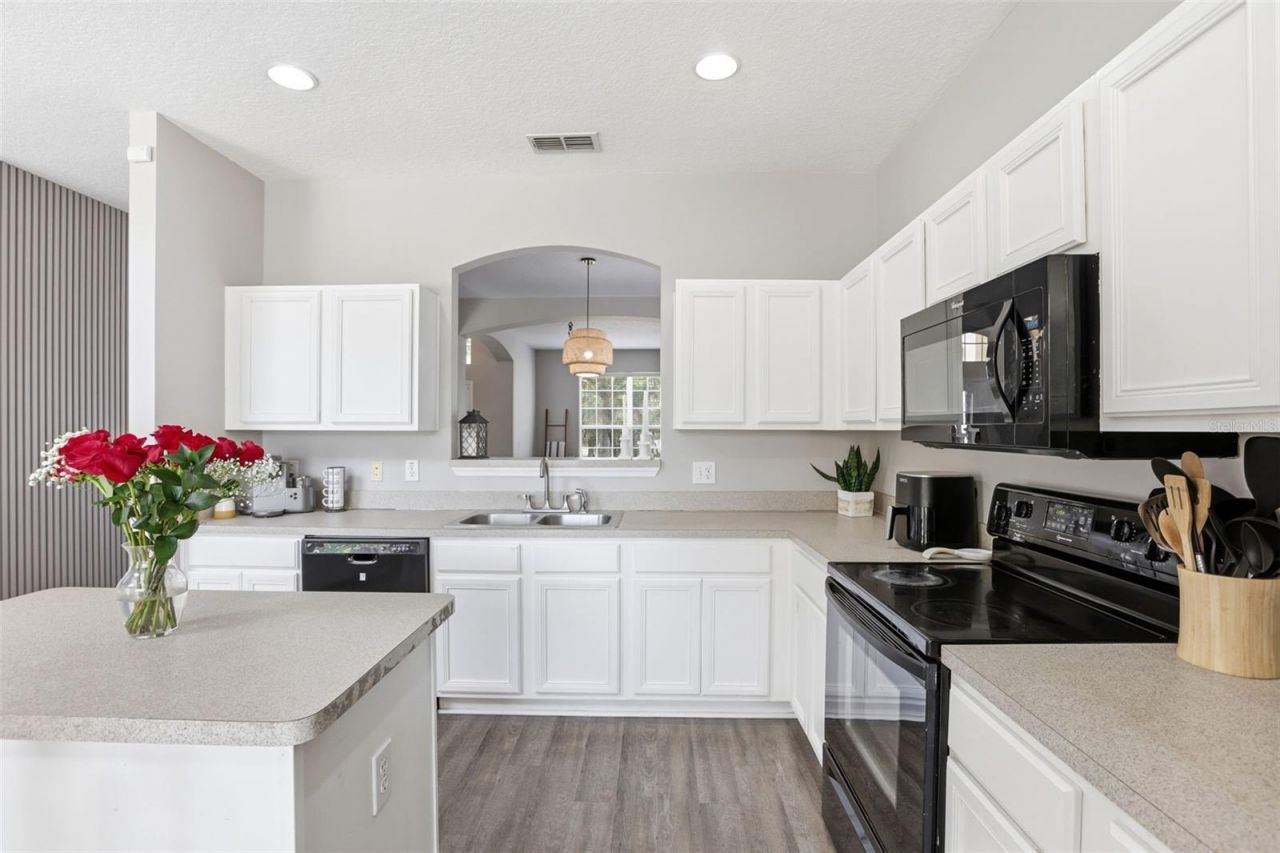 100 Rubino Drive, Davenport, FL 33837 Photo