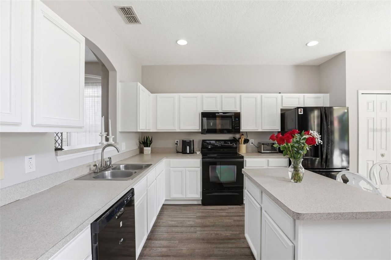 100 Rubino Drive, Davenport, FL 33837 Photo