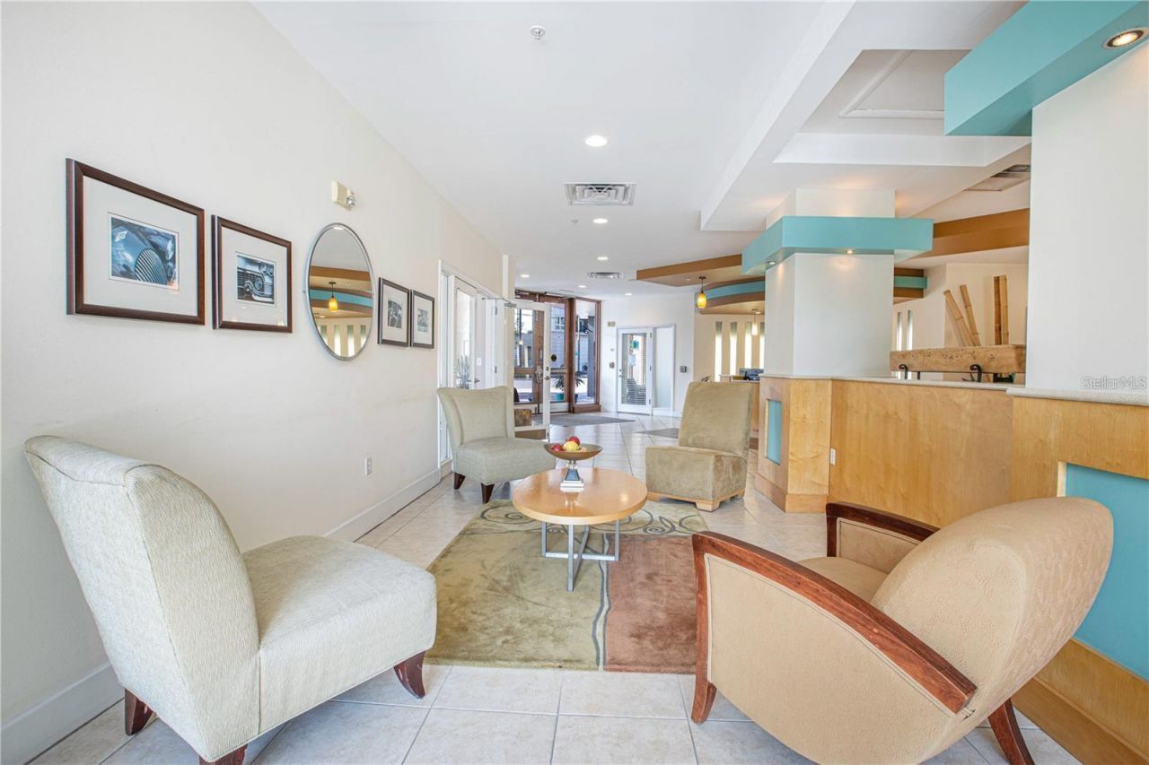 470 3rd Street S, Unit 613, Saint Petersburg, FL 33701 Photo