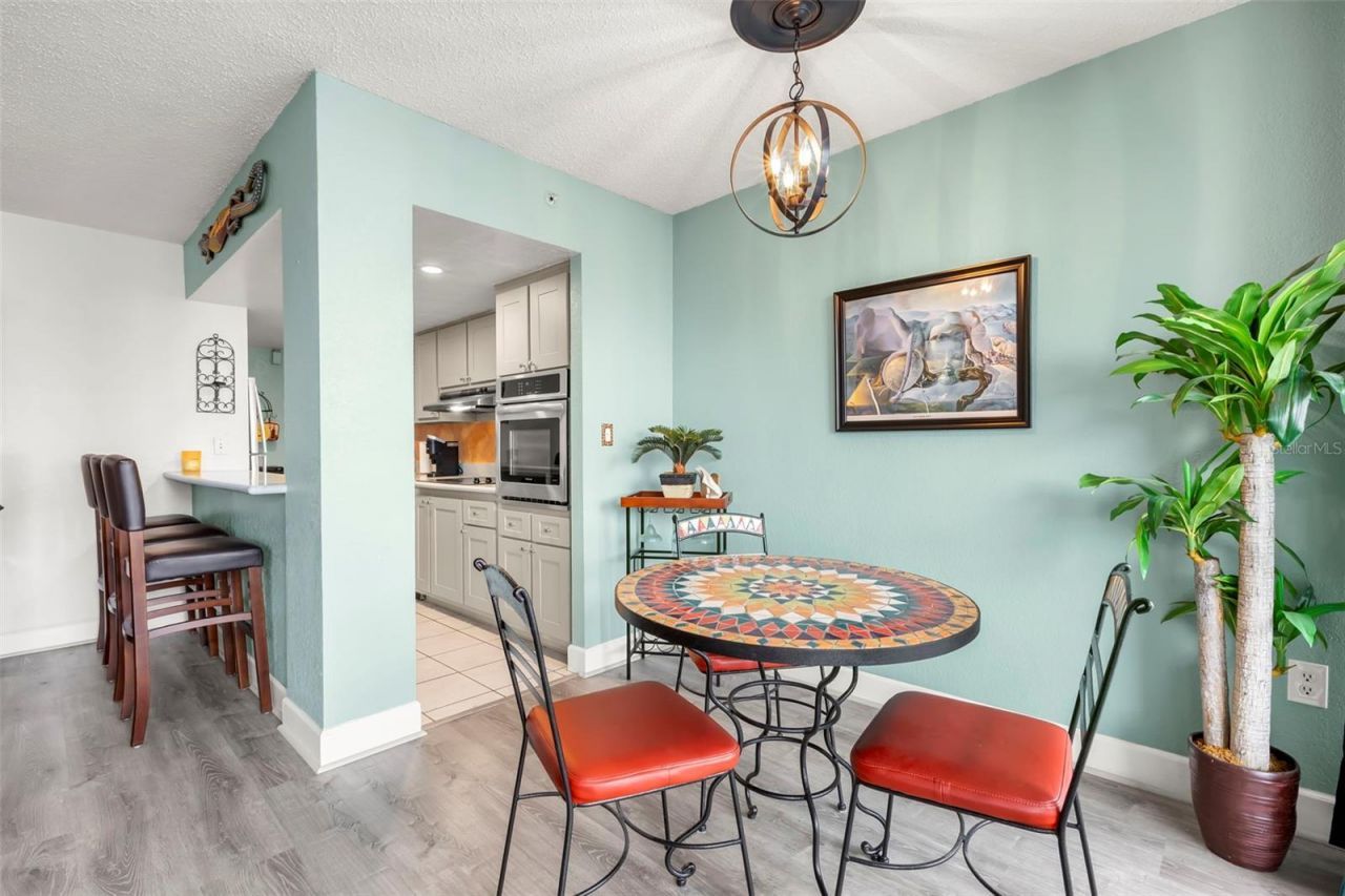 470 3rd Street S, Unit 613, Saint Petersburg, FL 33701 Photo