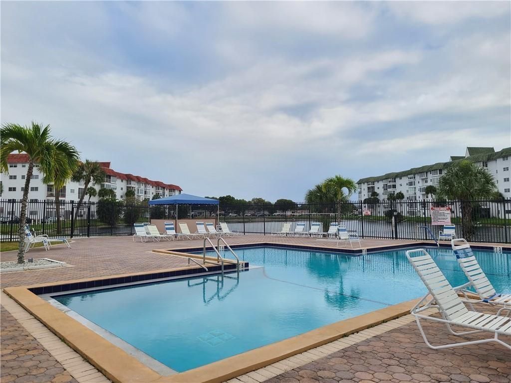 4880 NW 22nd Street, Unit 309, Lauderhill, FL 33313 Photo