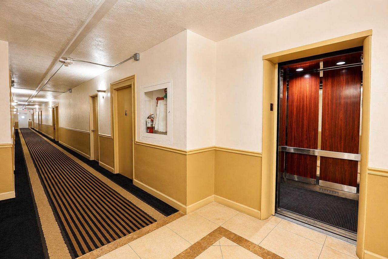 4250 Galt Ocean Drive, Unit 9g, Fort Lauderdale, FL 33308 Photo