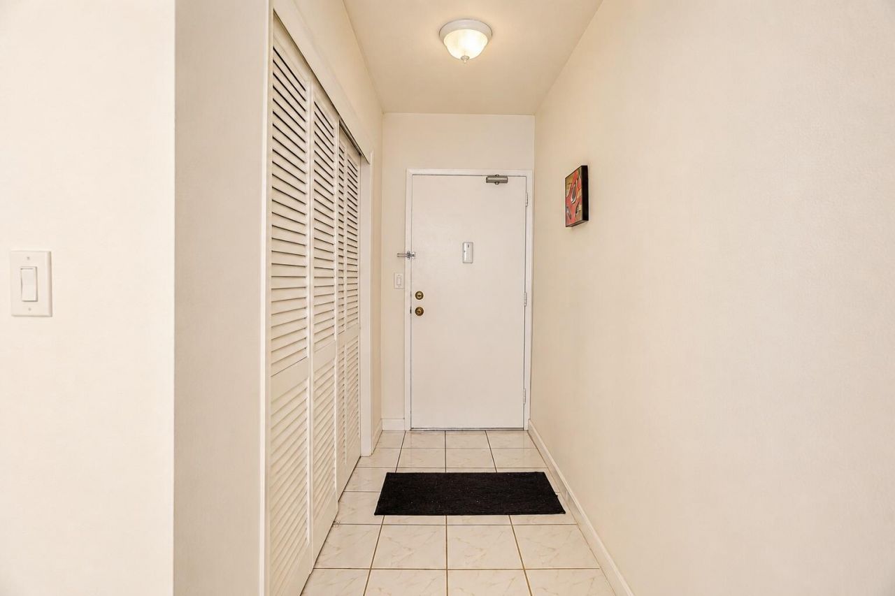 4250 Galt Ocean Drive, Unit 9g, Fort Lauderdale, FL 33308 Photo