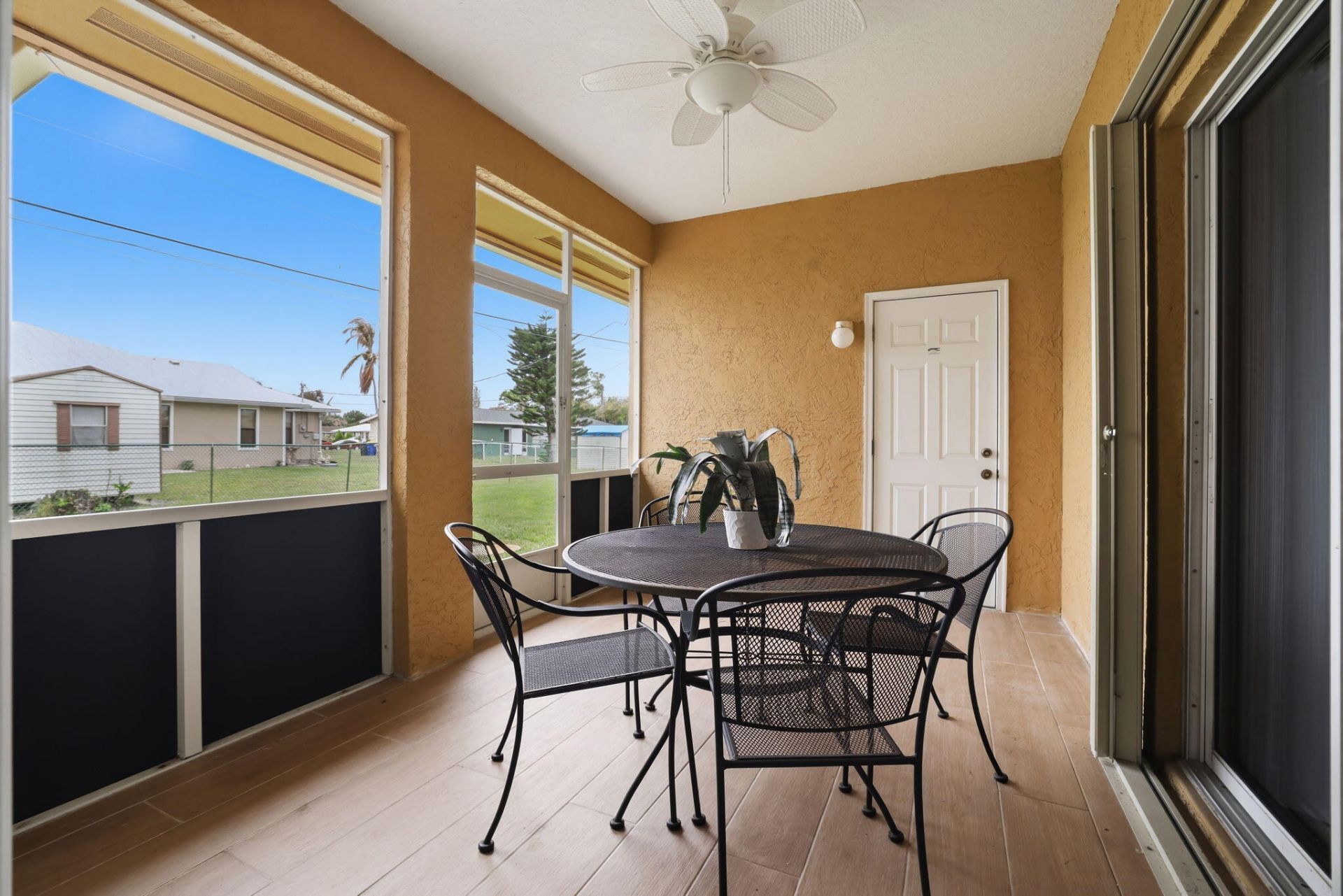 5660 SE Colee Avenue, Stuart, FL 34997 Photo