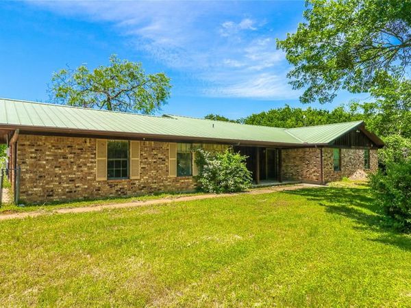 1625 Fm 3136, Cleburne, TX 76031