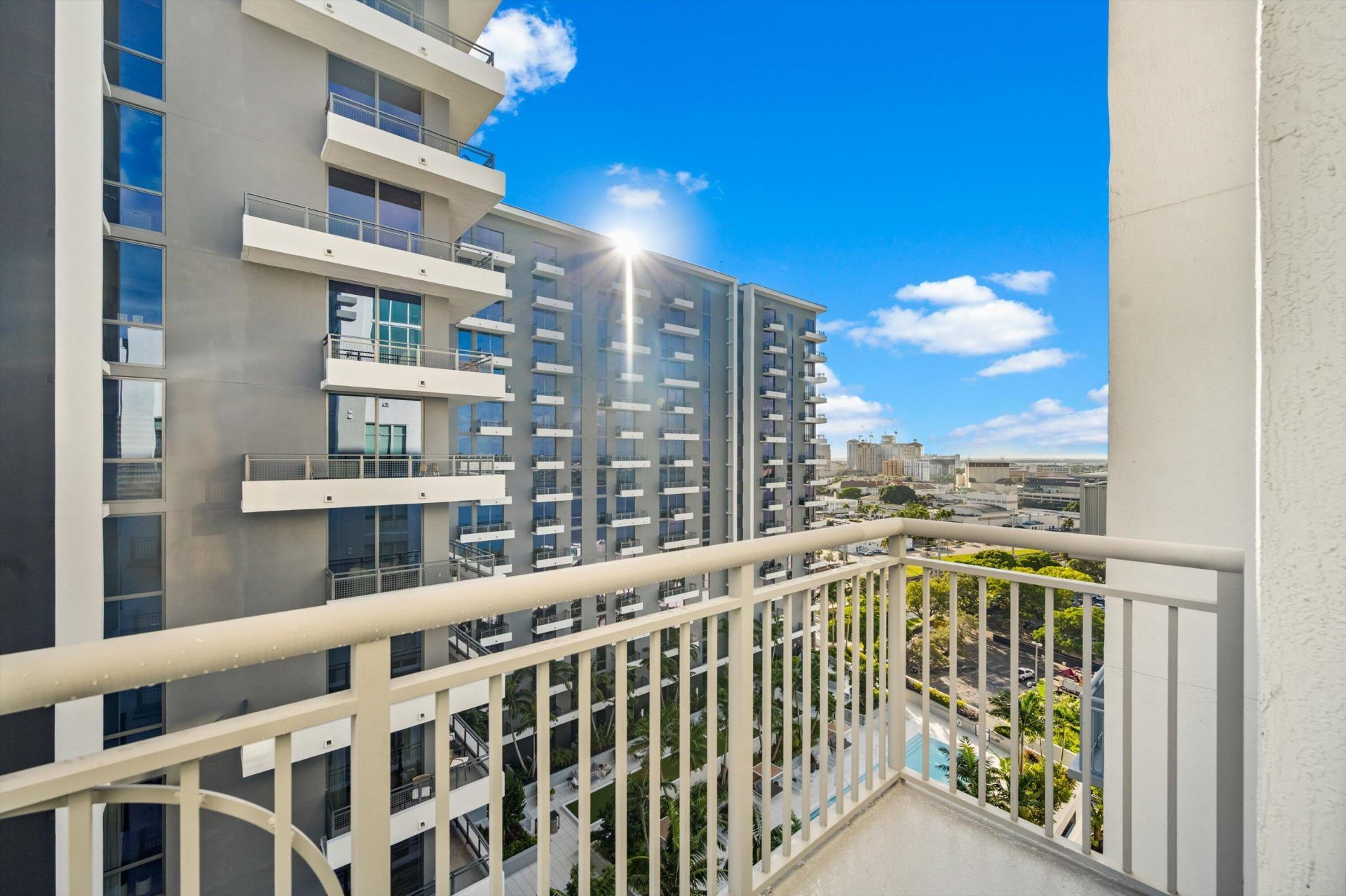 300 S Australian Avenue, Unit 1619, West Palm Beach, FL 33401 Photo