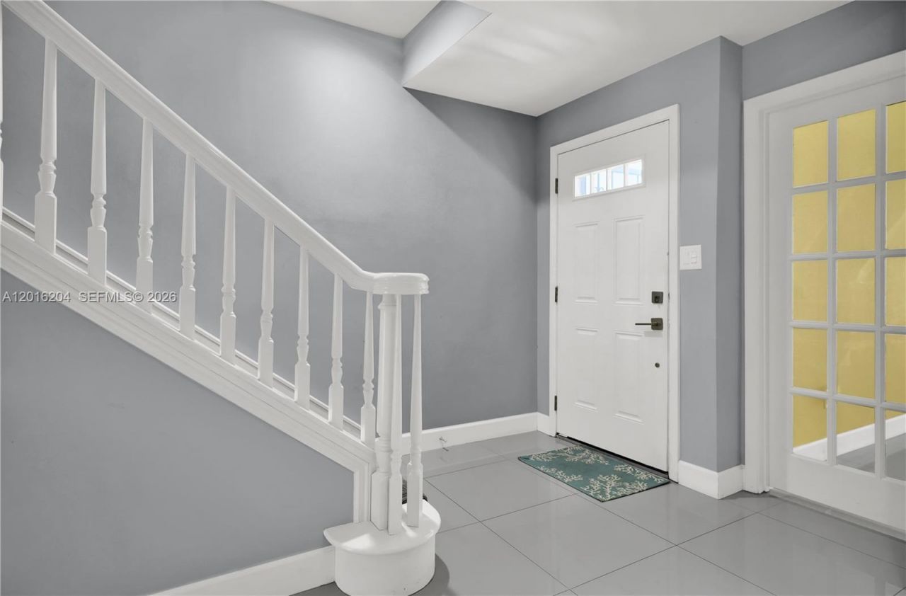 1301 N Riverside Dr, Unit 7, Pompano Beach, FL 33062 Photo