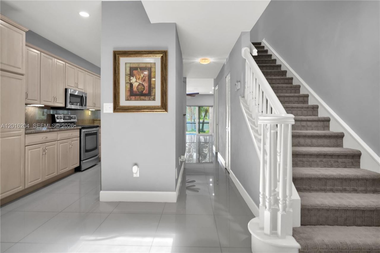 1301 N Riverside Dr, Unit 7, Pompano Beach, FL 33062 Photo
