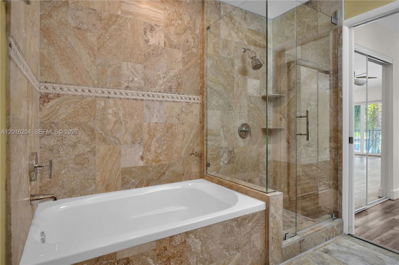 1301 N Riverside Dr, Unit 7, Pompano Beach, FL 33062 Photo