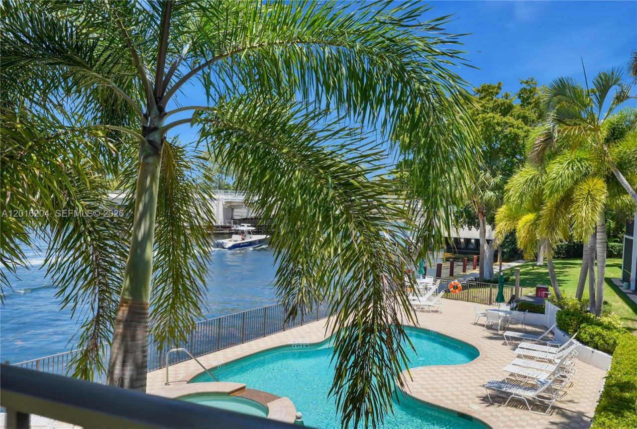 1301 N Riverside Dr, Unit 7, Pompano Beach, FL 33062 Photo